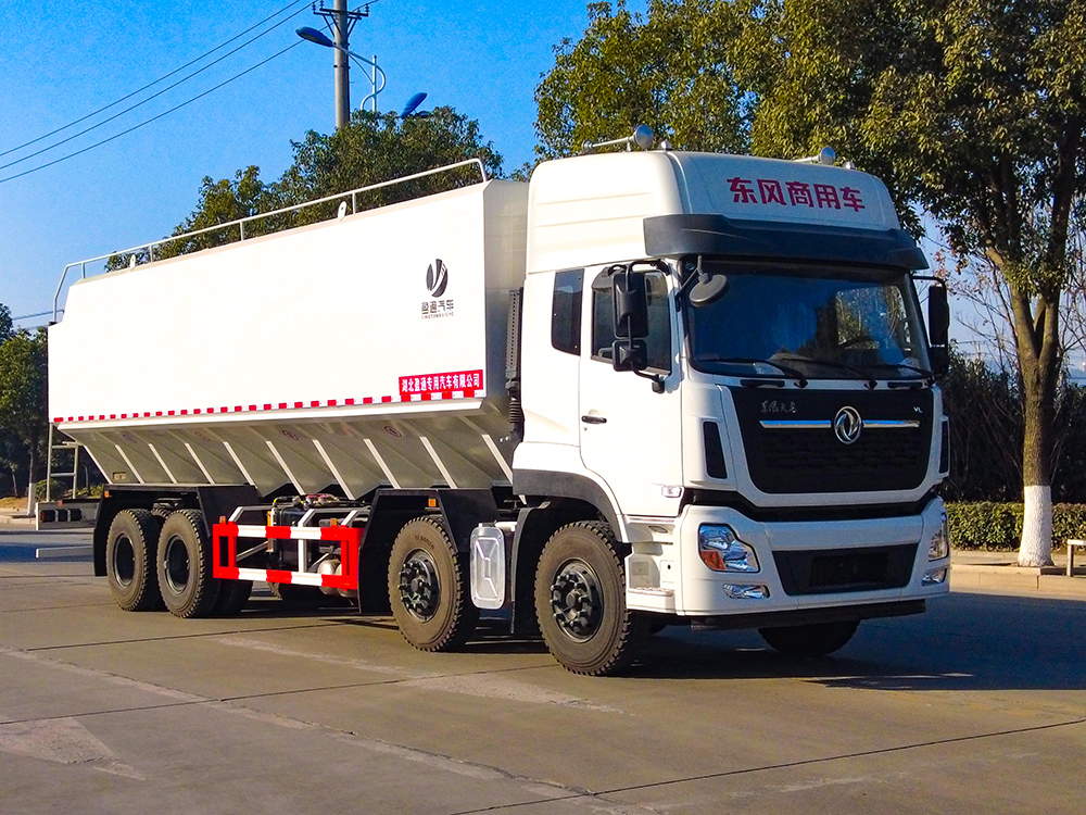 東風天龍前四后八散裝飼料車